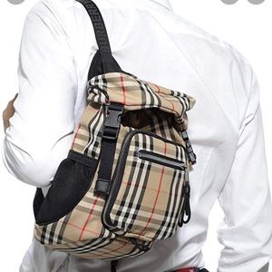 SOLD! BURBERRY UNISEX Leo Check Nylon crossbody/belt pack